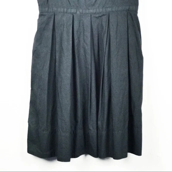 GAP Black Sleeveless Pleated Dress - Picture 5 of 8